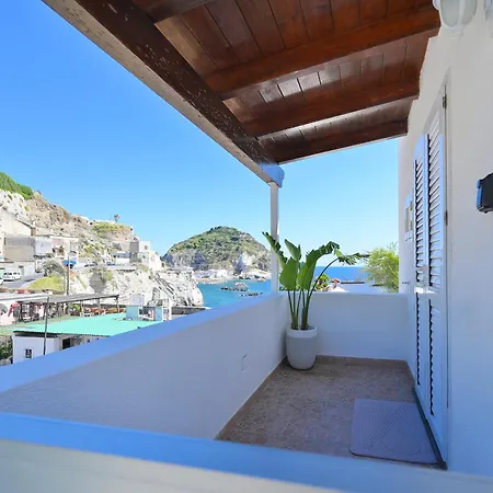 Chiaia Di Rose Seaside Ísquia